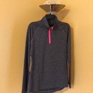 1/4 zip Dark gray pullovers w/ bright pink zipper
